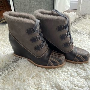 Ugg boots new size 8